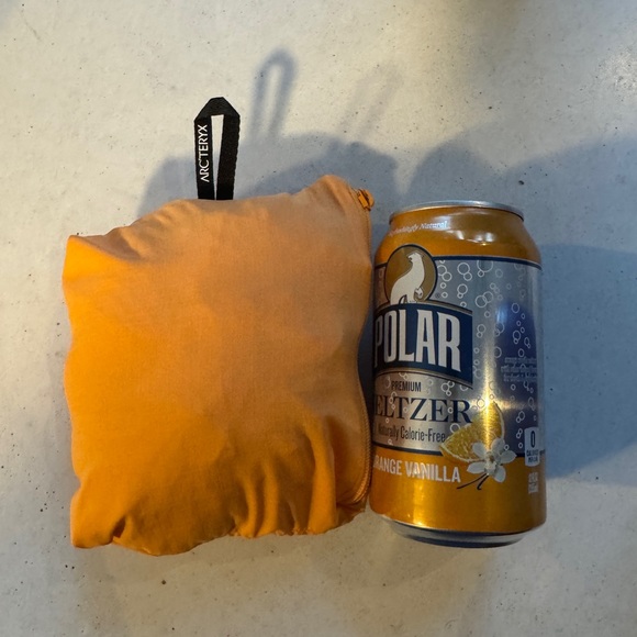 🔥 Arcteryx Women’s Squamish Hoody - Size Medium - Picture 5 of 6